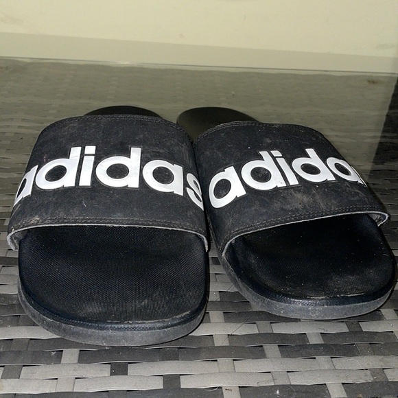 Mens Adidas Black and White Slides Shoes - Picture 1 of 4